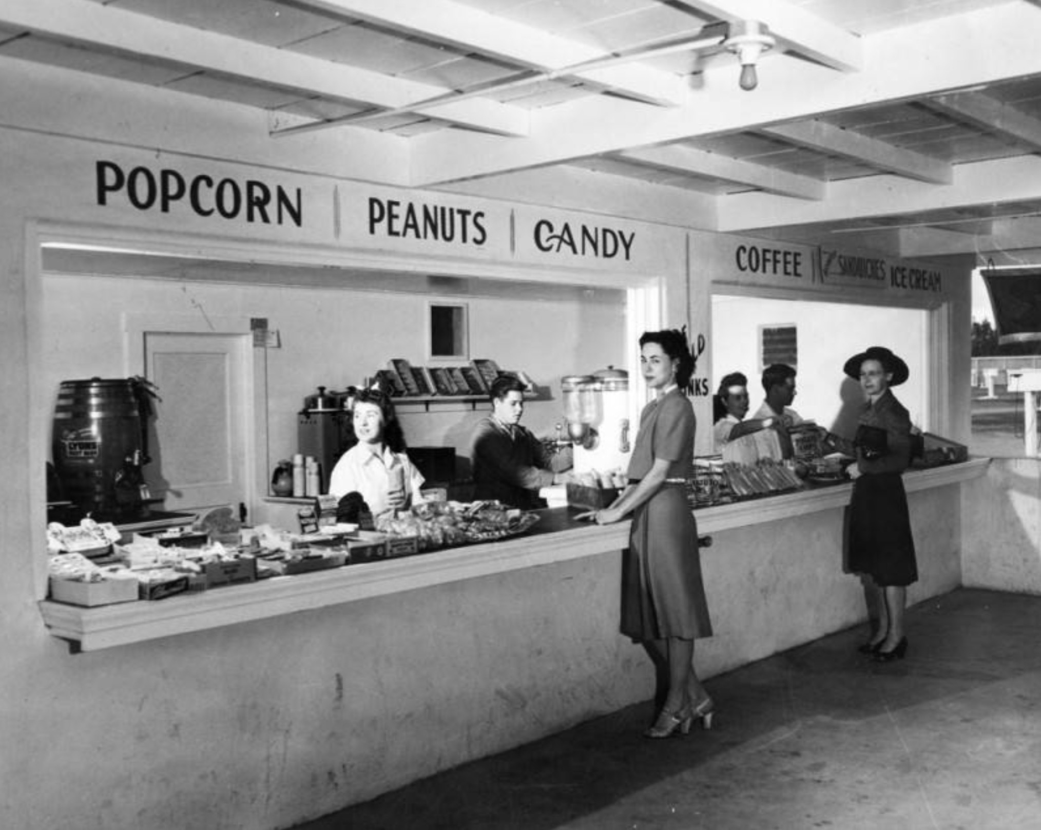 Concession stand at the Orange Drive-In Theater at 291 N. State College Boulevard, in Orange, California, 1942 